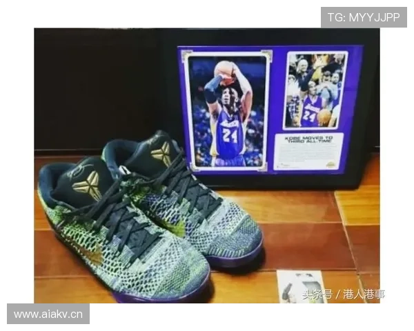 刷到鲍春来家里有私人管家和限量球鞋墙，赛场钢铁男孩和客厅精致脸同住一屋让我笑抽