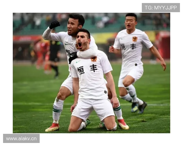 吉达联合争冠能力面临考验，近期表现波动影响赛季走势